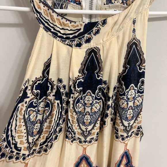 Top - Picture 6 of 6